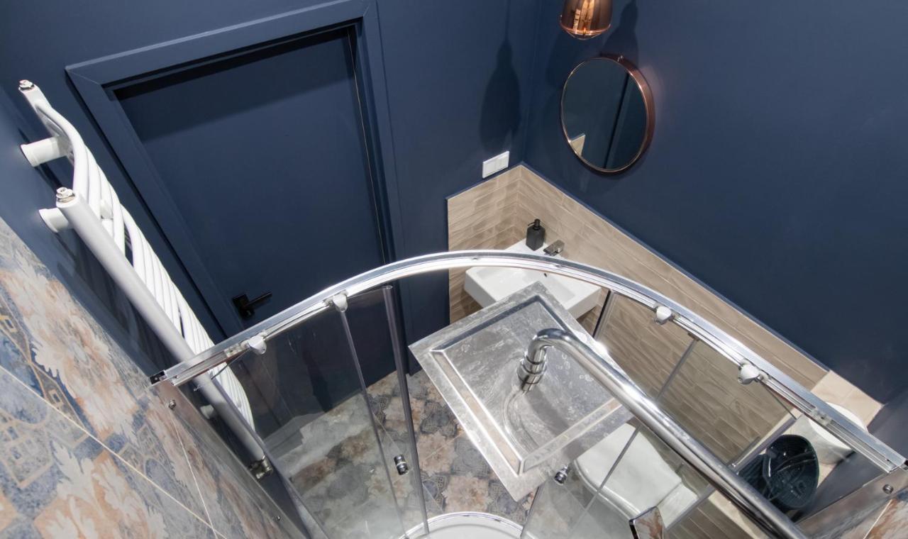Barbacan Suites - Old Town Apartments - By Upstairs Krakau Buitenkant foto