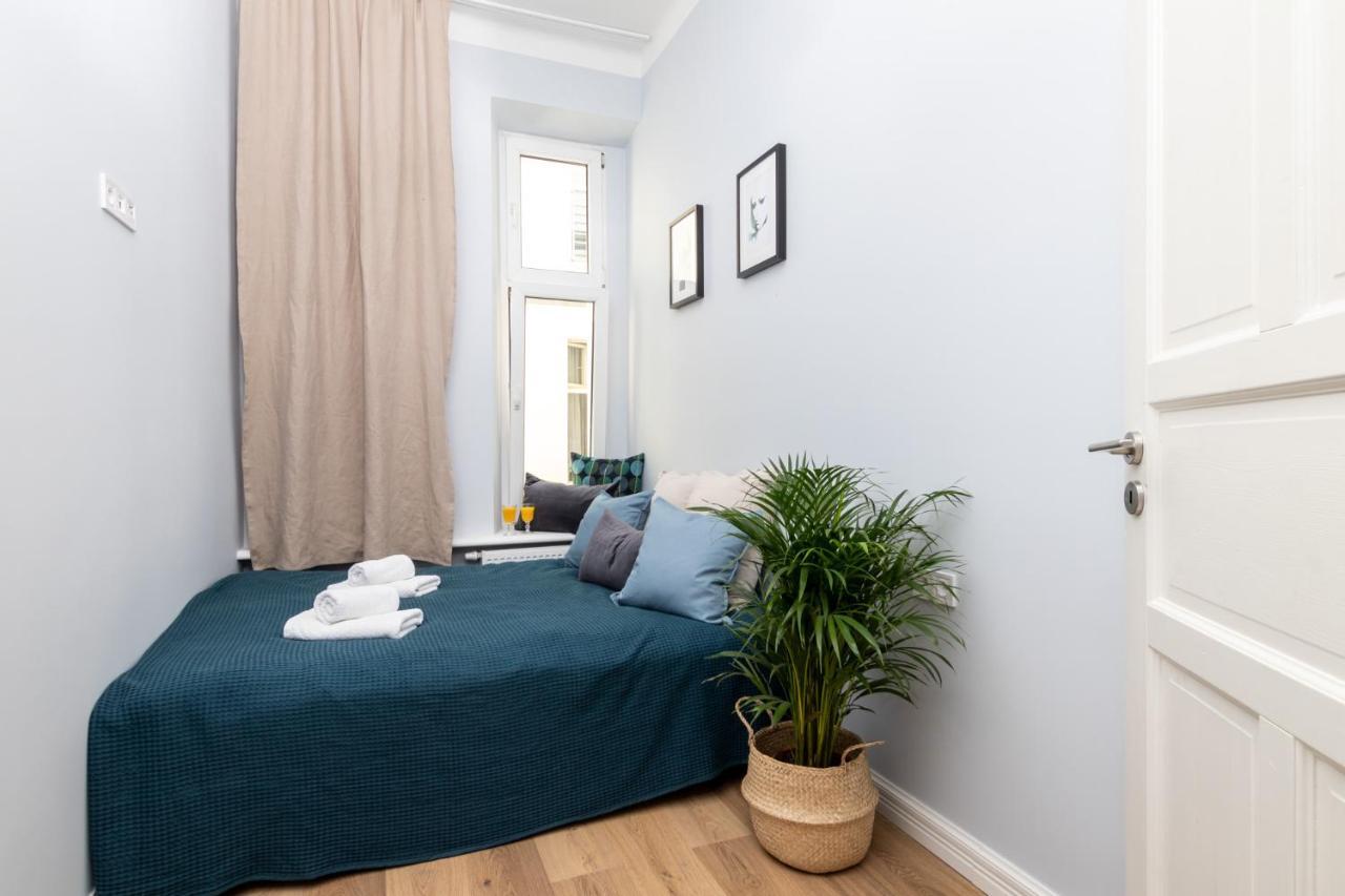 Barbacan Suites - Old Town Apartments - By Upstairs Krakau Buitenkant foto